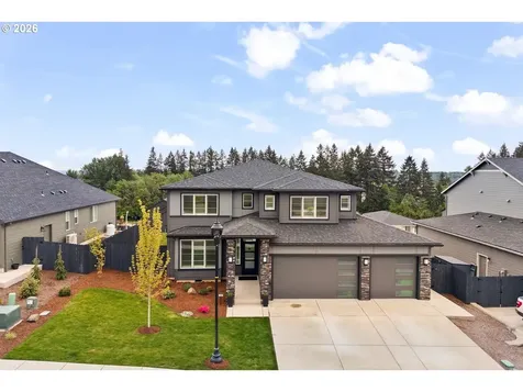 124 W 20th Way La Center WA 98629