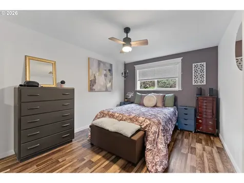 2046 NE Freemont Avenue Roseburg OR 97470