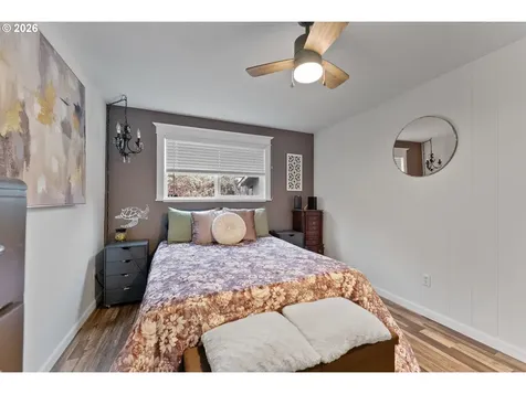 2046 NE Freemont Avenue Roseburg OR 97470
