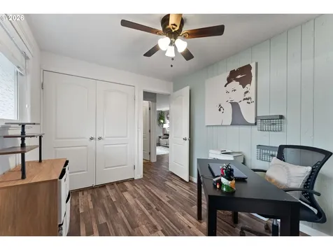 2046 NE Freemont Avenue Roseburg OR 97470