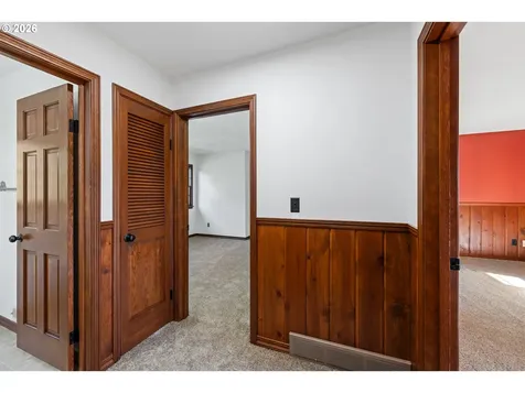 17753 Powers Creek Loop Road Silverton OR 97381