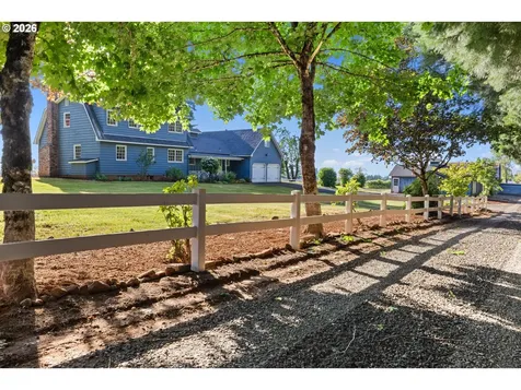 17753 Powers Creek Loop Road Silverton OR 97381