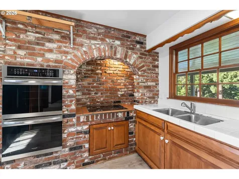 17753 Powers Creek Loop Road Silverton OR 97381