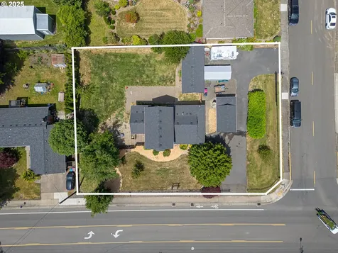 1845 NE Lafayette Avenue Mcminnville OR 97128