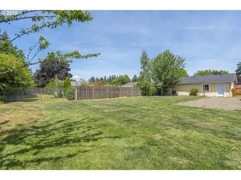1845 NE Lafayette Avenue Mcminnville OR 97128