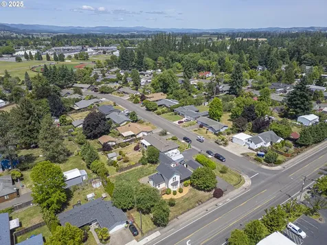 1845 NE Lafayette Avenue Mcminnville OR 97128