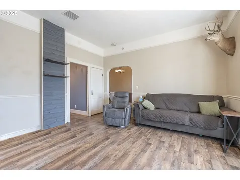 1845 NE Lafayette Avenue Mcminnville OR 97128