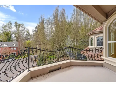 17833 Marylcreek Drive Lake Oswego OR 97034