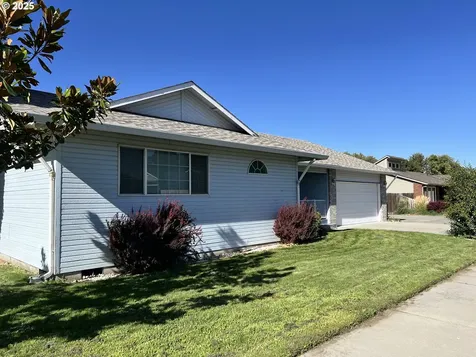 790 W Division Avenue Hermiston OR 97838
