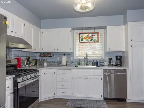 2331 SW 27th Drive Gresham OR 97080