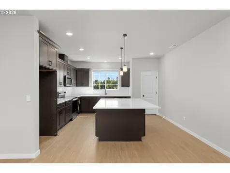 3437 SE Everwood Lane Hillsboro OR 97123