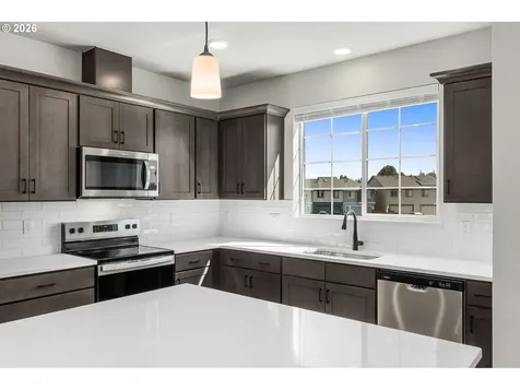 3437 SE Everwood Lane Hillsboro OR 97123