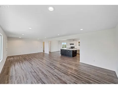 975 Ocean Drive SW Bandon OR 97411