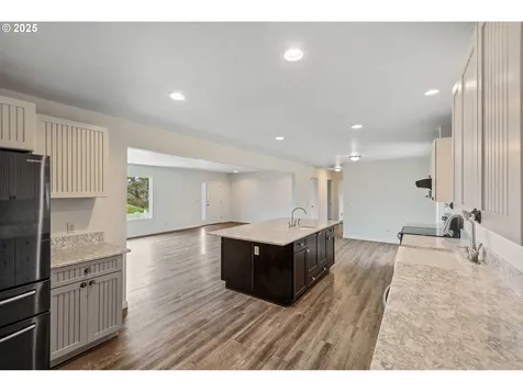 975 Ocean Drive SW Bandon OR 97411