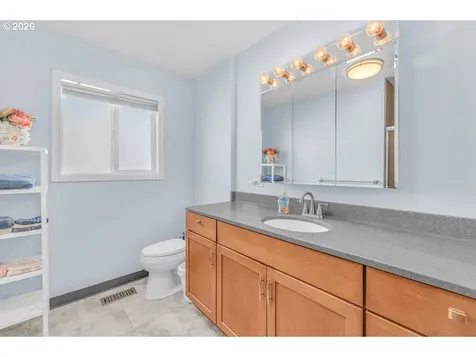 1104 Stanfield Road Woodburn OR 97071
