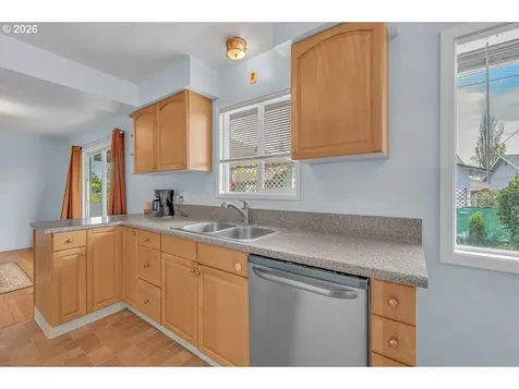 1104 Stanfield Road Woodburn OR 97071