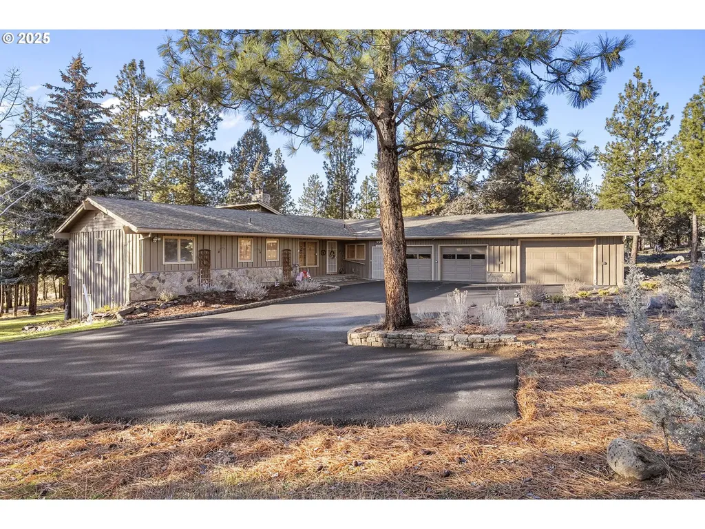 69944 Meadow View Road Sisters OR 97759