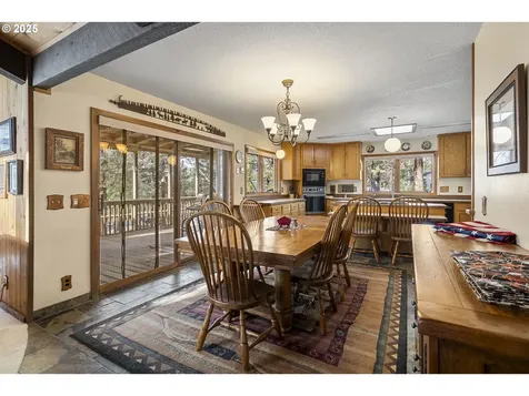 69944 Meadow View Road Sisters OR 97759