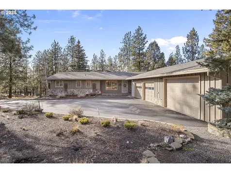 69944 Meadow View Road Sisters OR 97759