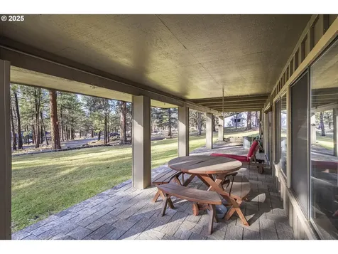 69944 Meadow View Road Sisters OR 97759