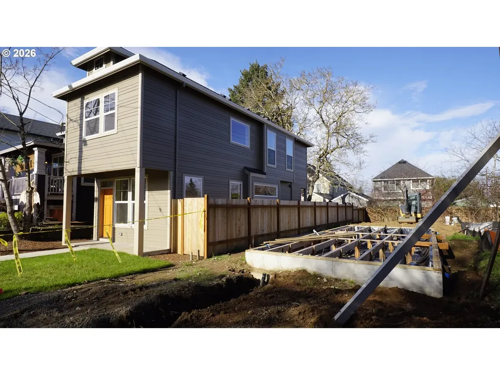 2511 N Winchell Street Portland OR 97217