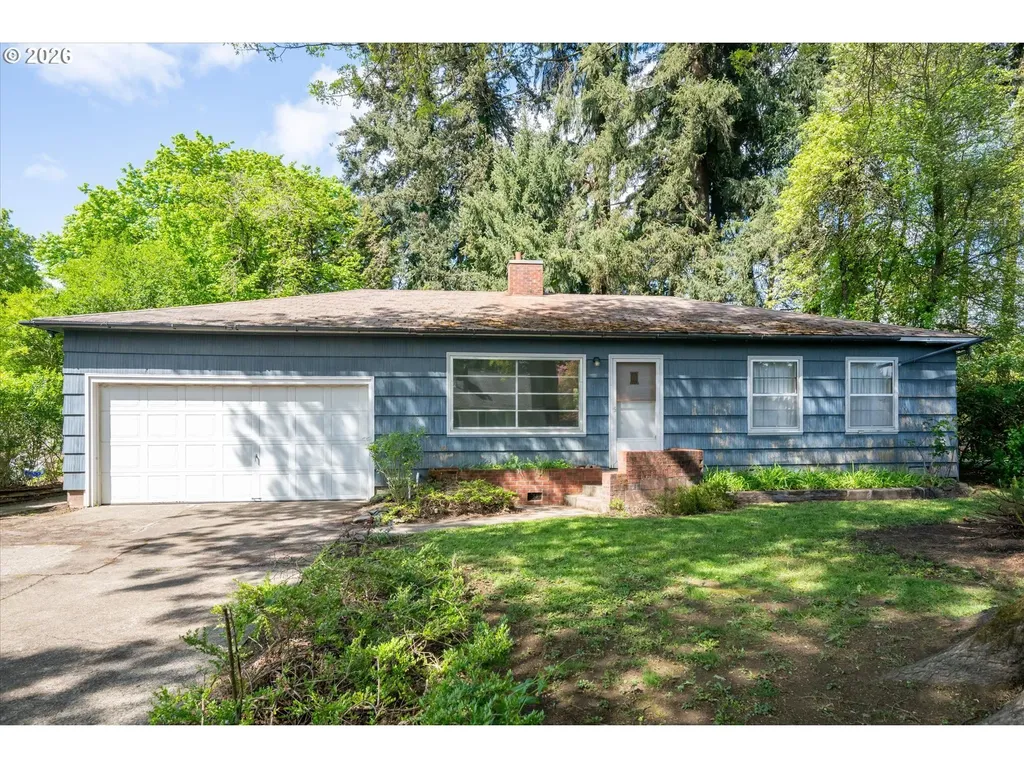 237 Myoak Drive Eugene OR 97404