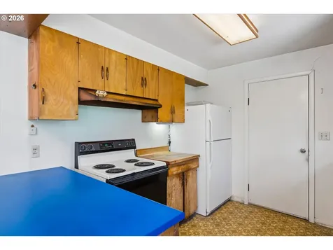 237 Myoak Drive Eugene OR 97404