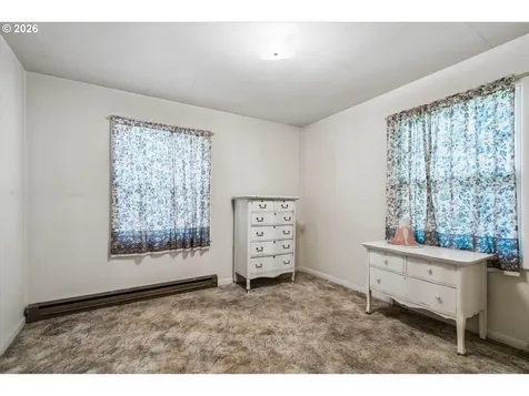 237 Myoak Drive Eugene OR 97404
