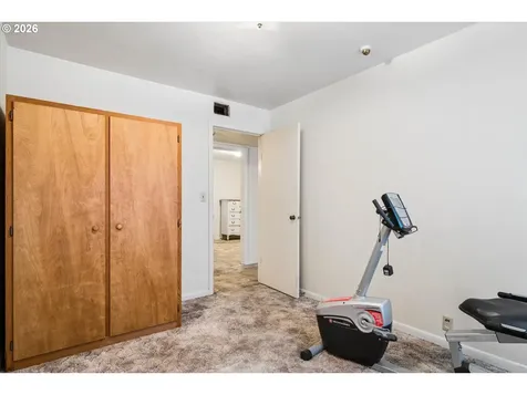 237 Myoak Drive Eugene OR 97404