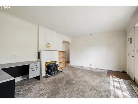 237 Myoak Drive Eugene OR 97404