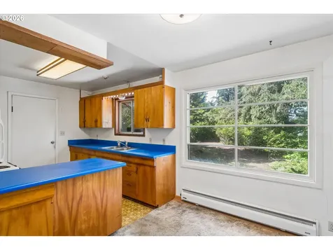 237 Myoak Drive Eugene OR 97404