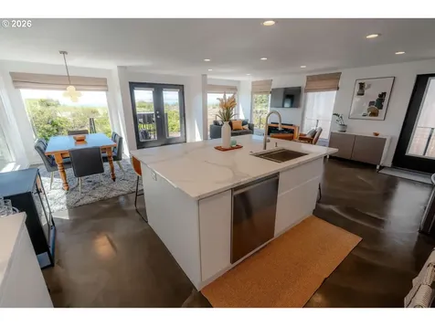 140 NW 23rd Avenue Rockaway Beach OR 97136