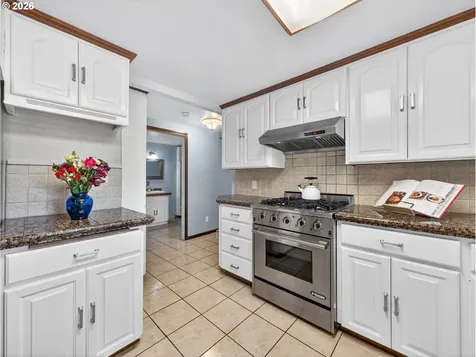 1006 Mountain View Road Sweet Home OR 97386