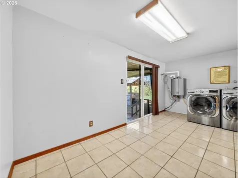1006 Mountain View Road Sweet Home OR 97386