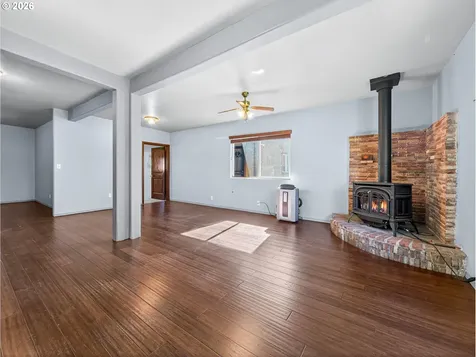 1006 Mountain View Road Sweet Home OR 97386