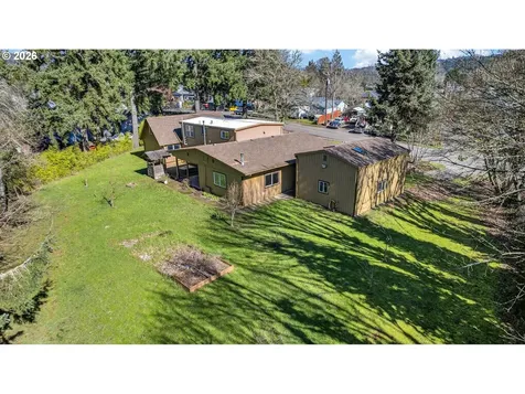 1006 Mountain View Road Sweet Home OR 97386