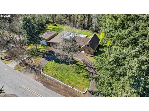 1006 Mountain View Road Sweet Home OR 97386