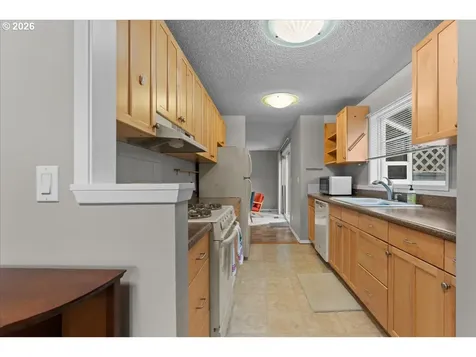 4212 SW Garden Home Road Portland OR 97219