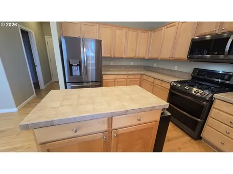 16379 Trail View Drive Oregon City OR 97045