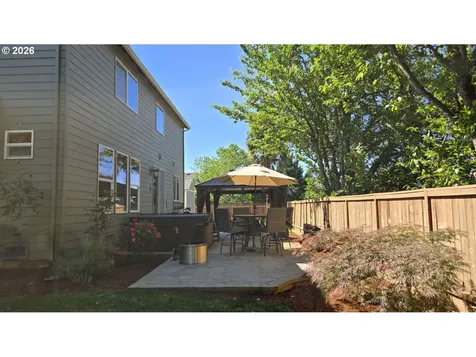 16379 Trail View Drive Oregon City OR 97045