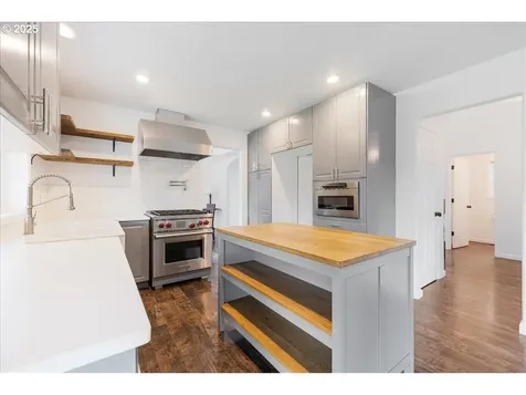 18930 Highland Drive Oregon City OR 97045