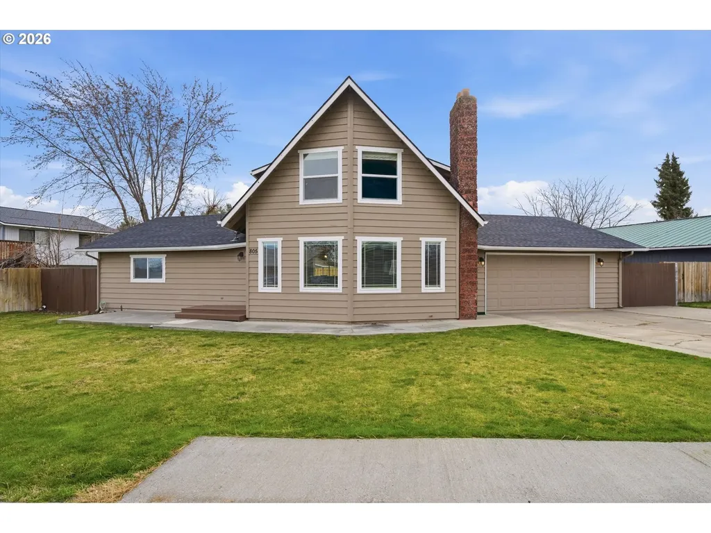 805 SW Mt Adams Avenue Boardman OR 97818