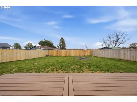 805 SW Mt Adams Avenue Boardman OR 97818