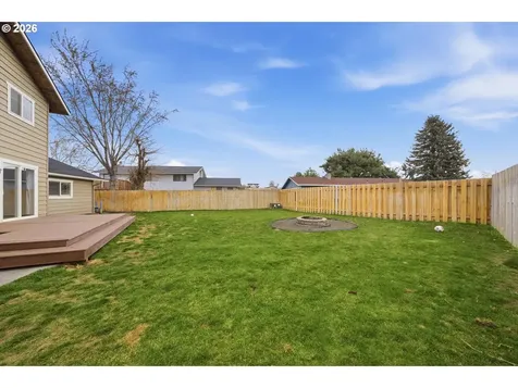 805 SW Mt Adams Avenue Boardman OR 97818