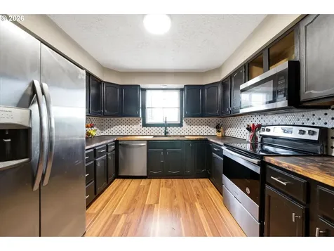 805 SW Mt Adams Avenue Boardman OR 97818