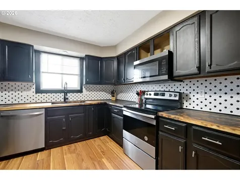 805 SW Mt Adams Avenue Boardman OR 97818