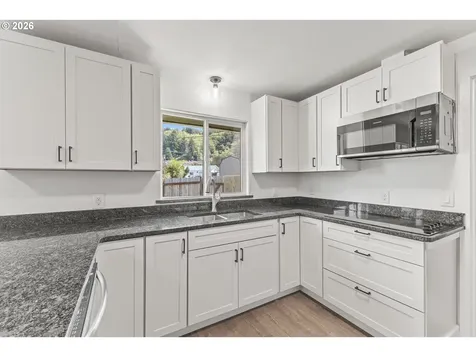 2970 Longwood Drive Reedsport OR 97467
