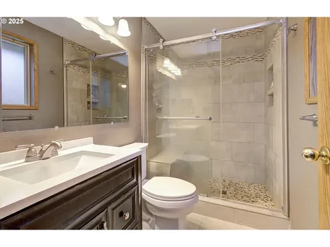 14200 NE 69th Street Vancouver WA 98682