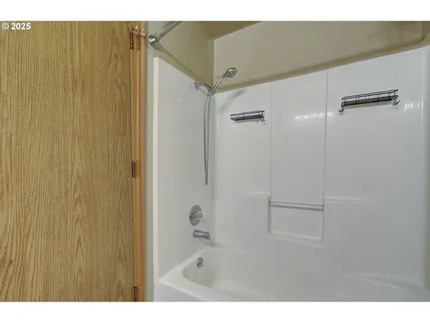 14200 NE 69th Street Vancouver WA 98682