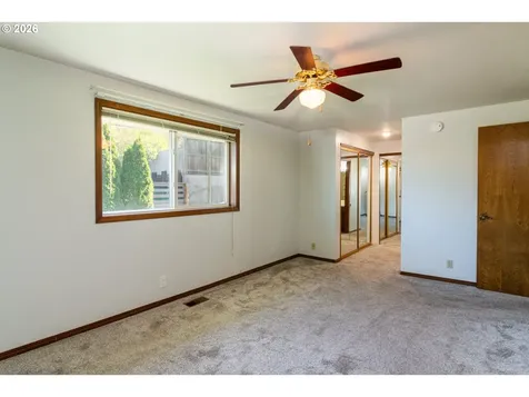 305 SE 9th Drive Hermiston OR 97838